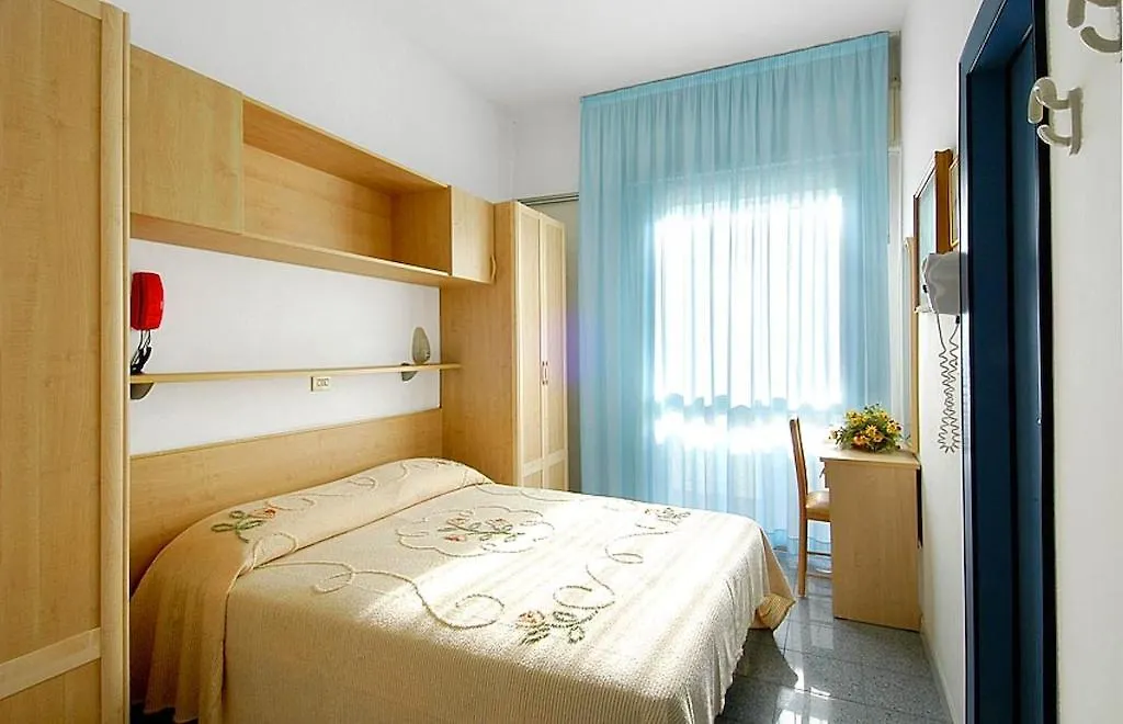 Hotel Gardenia بيلاريا-إيجيا مارينا 3*,  إيطاليا