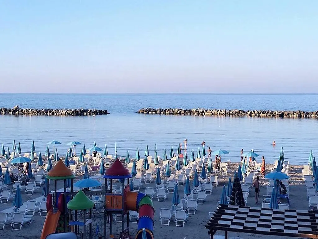 Hotel Gardenia Bellaria-Igea Marina 3*,